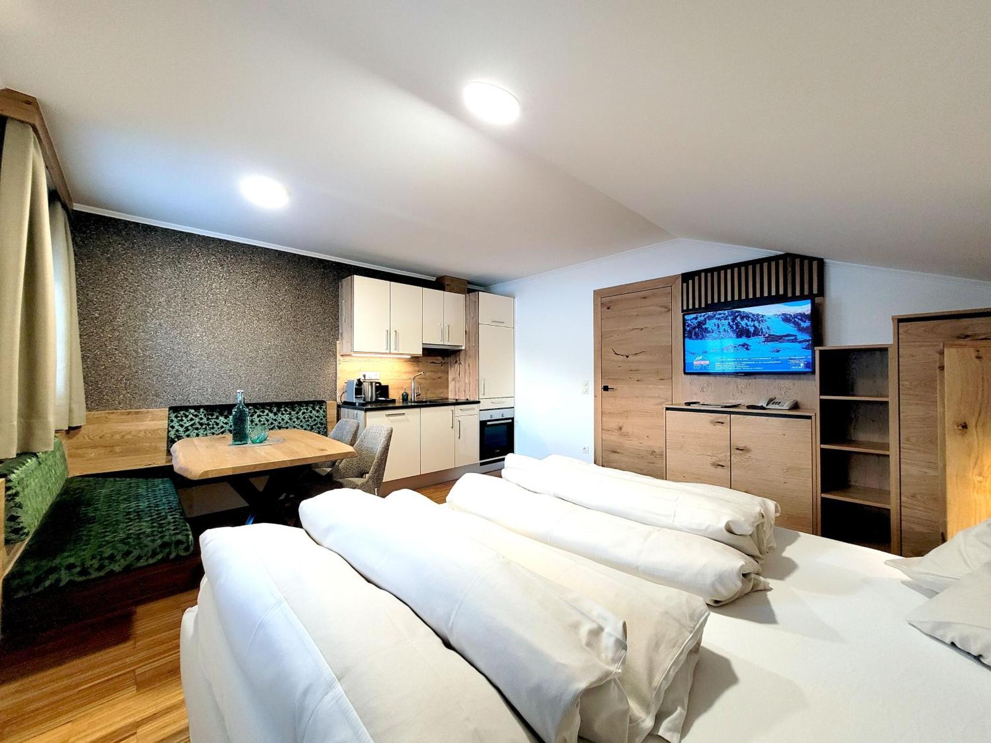 Aparthotel Bernhof Обертауэрн Номер фото